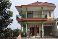 Luar Bangunan Villa Puncak Permata