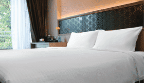 Bedroom 2 Aqueen Prestige Hotel Jalan Besar