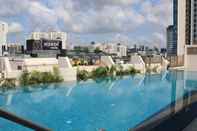 สระว่ายน้ำ Aqueen Prestige Hotel Jalan Besar