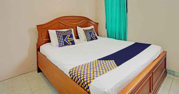 Kamar Tidur SPOT ON 92905 Sutomo Residence Syariah