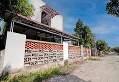 Exterior 2 Hotel O Marvel House Syariah