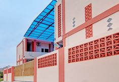 Exterior 2 OYO 92946 Dekna Homestay Syariah