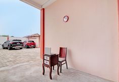 Lobby 6 OYO 92946 Dekna Homestay Syariah