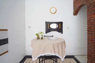 Lobby 4 Hotel O Kost Putih Syariah