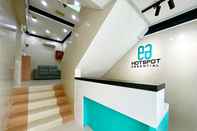 Lobby Hotel Tourist City Centre by HotSpot Essential