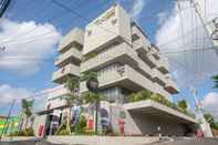 Exterior Sans Hotel RG Living Jogja by RedDoorz