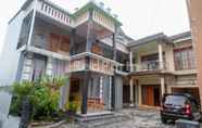 Others 2 Wisma Giri Mulyo B near Grojogan Sewu Mitra RedDoorz