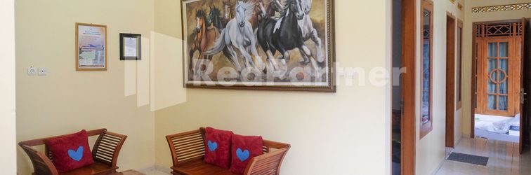 Lobby Wisma Giri Mulyo B near Grojogan Sewu Mitra RedDoorz