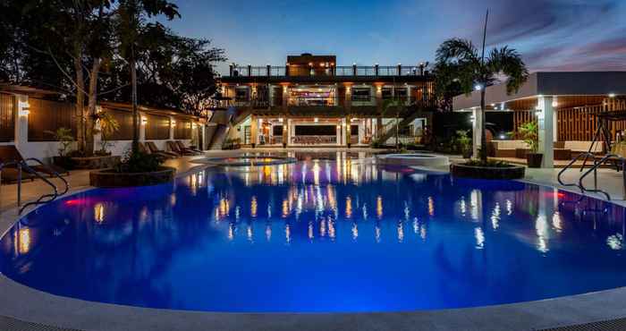 Bangunan Greenridge Resort powered by Cocotel
