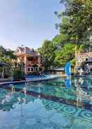 SWIMMING_POOL Villa Filipinas Resort by Cocotel