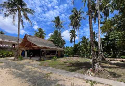 Exterior Dawn Patrol Siargao