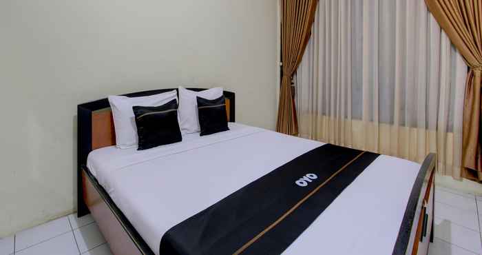 Bedroom Capital O 93024 Hotel Ganesha