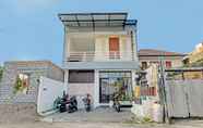 Bangunan 5 Collection O 93004 Double D Guest House