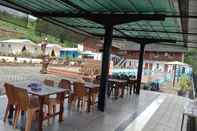 ร้านอาหาร Putri Sriwijaya Syariah Resort