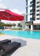 SWIMMING_POOL Almas Suites Puteri Harbour