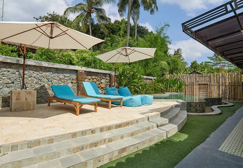 수영장 Attara Inn Senggigi