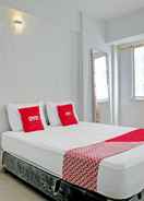 BEDROOM  Collection O 92959 Apartement Sentraland Karawang By AT Room