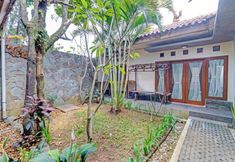 Exterior 4 SPOT ON 92975 Aria Hostel Capsul Cihampelas 