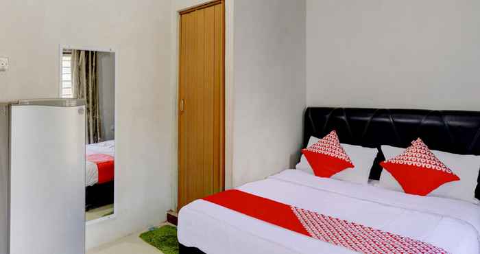 Bilik Tidur OYO 92986 Inara Homestay