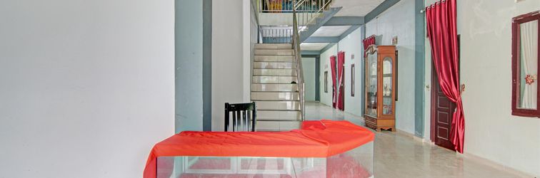 Lobby Hotel O Arsen House