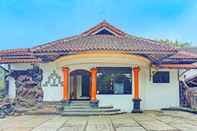 Exterior OYO 92994 Wisma Kencana Indah