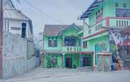 Bangunan 4 OYO 92997 Villa Hj Karnadi