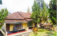 Bangunan 2 OYO 92999 Villa Melati Puncak