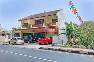 Exterior 4 SPOT ON 93007 Guest House Lestari