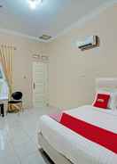 BEDROOM OYO 93033 Mutiara Homestay Syariah