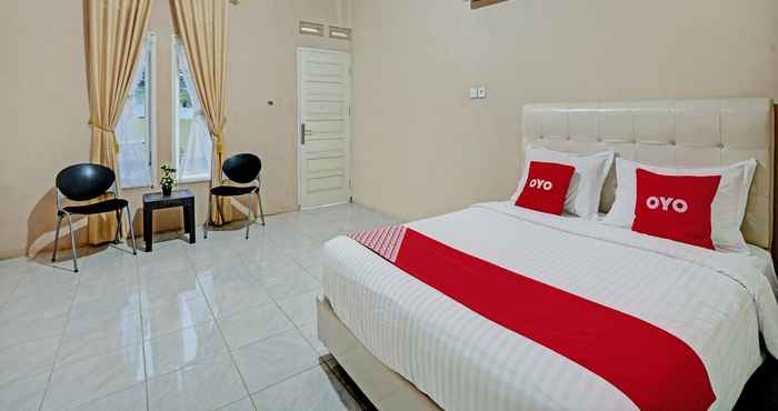 Bedroom OYO 93033 Mutiara Homestay Syariah