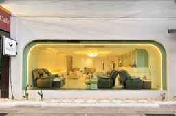 Tori crown hotel, USD 48.17