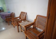Lobby 7 OYO 93069 Penginapan Sumber Rizki