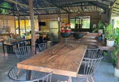 Bar, Cafe and Lounge 6 Nokkamin Home Chiang Dao
