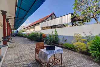 Lobi 4 OYO Life 92838 Kost Ibu Surya