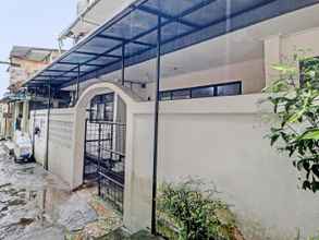 Exterior 4 OYO Life 92685 Kost Arimbi