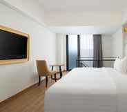 Bedroom 4 Luminor Hotel Padjadjaran Bogor by WH