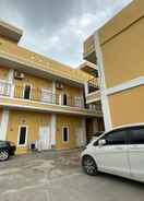 EXTERIOR_BUILDING  OYO Life Afny Kost 1