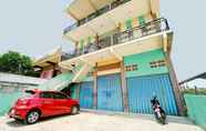 Bangunan 2 SPOT ON 93075 Nova Jaya 2 Homestay Syariah