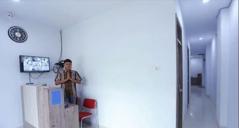Lobby 2 OYO Life 92883 Kost Ratana Cengkareng Syariah