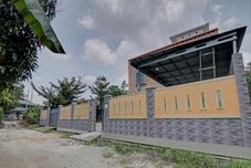 Exterior Hotel O Celine Home Syariah