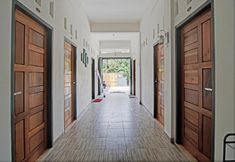 Common Space 7 Hotel O Celine Home Syariah