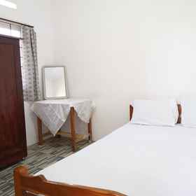 Bedroom 1 OYO Life 92991 Kost Amantu 2, Makam Datuk Malik Ibrahim Hotels