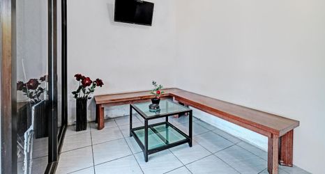 Lobby 2 Capital O 92864 Mitra Residence