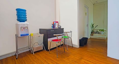 Lobby 2 OYO Life 92720 Mekarwangi Guest House