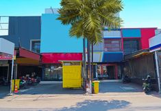 ภายนอกอาคาร 2 OYO Life 92720 Mekarwangi Guest House