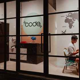 Lobby 1 Code Hostel at Lavender, Khách sạn Lavender