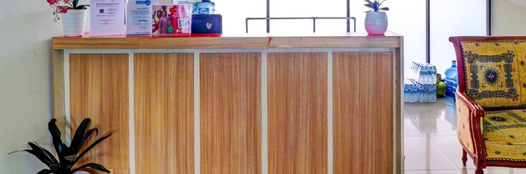 Lobby OYO Life 92735 Apartemen Tamansari Panoramic By Santuy