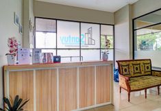 Lobby 6 OYO Life 92735 Apartemen Tamansari Panoramic By Santuy