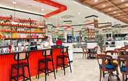 Bar, Kafe, dan Lounge 7 d'primahotel Jemursari Surabaya