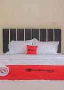 BEDROOM RedDoorz Syariah @ Jalan Dieng Wonosobo 2